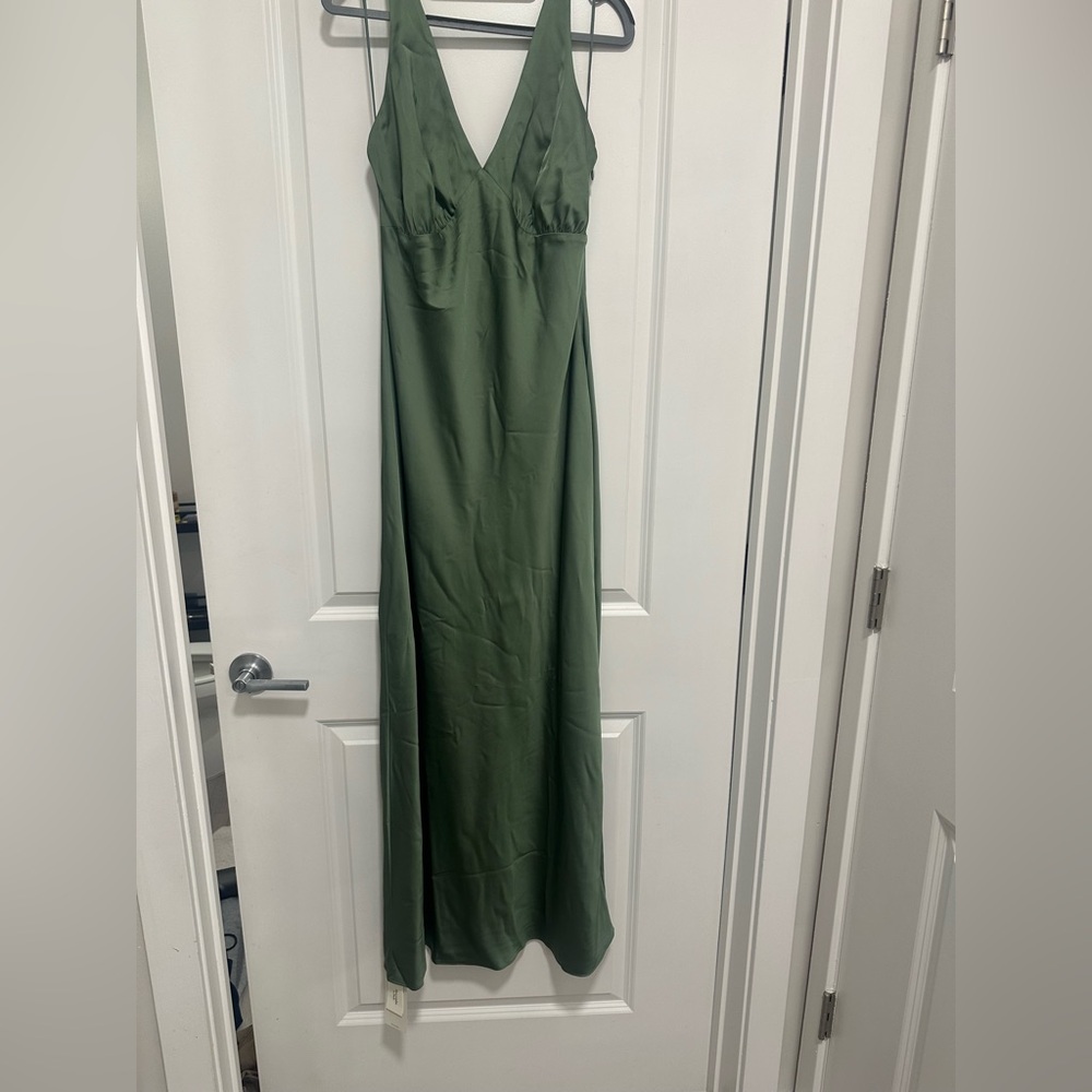 Abercrombie & Fitch Green Halter Maxi Dress - Picture 2 of 10